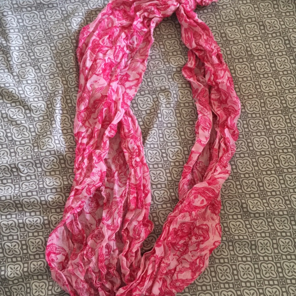 Disney Princess Scarf 🧣